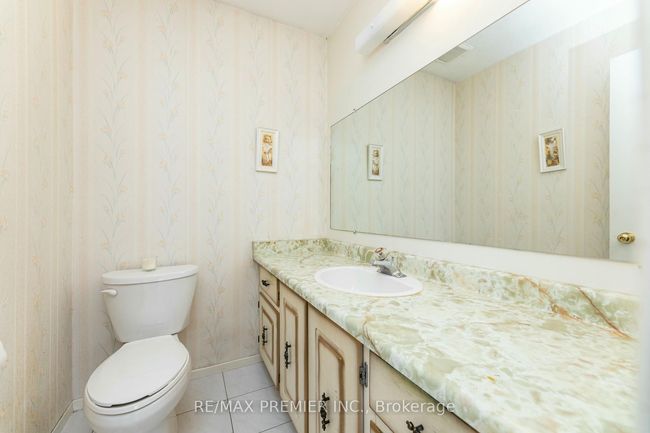43 - 21a Thistle Down Blvd, Condo with 3 bedrooms, 3 bathrooms and 1 parking in Toronto ON | Image 30
