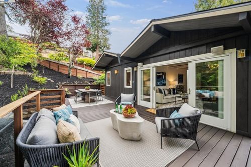 589 Tahos Rd, Orinda, CA, 94563-2918 | Card Image