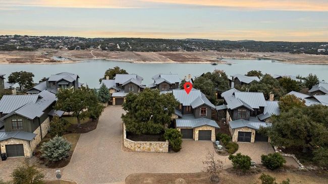 THIS CORNER LOT HOME HAS LAKE VIEWS WHEN TH LAKE IS FULL | Image 34