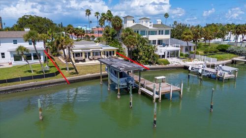 925 Bay Esplanade, CLEARWATER BEACH, FL, 33767-1112 | Card Image