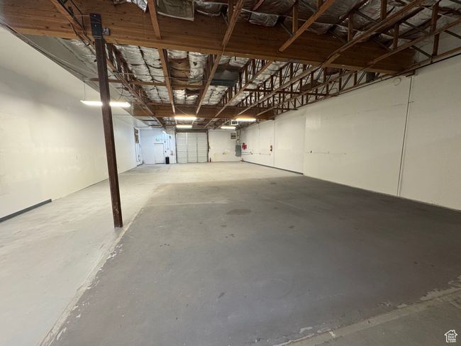 View of garage | Image 4
