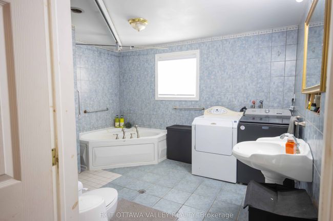 16358 Highway 60, House other with 4 bedrooms, 2 bathrooms and 8 parking in Killaloe ON | Image 26