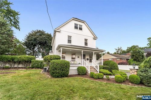 187 Tappan Rd, Norwood, NJ, 07648-1725 | Card Image