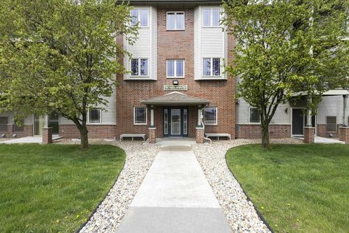216-102 Prairie Heights Drive, Verona, WI, 53593 | Card Image