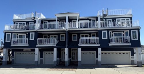 c-405 E 5th Ave, North Wildwood, NJ, 08260-5817 | Card Image