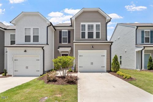 737 Ambrose Hill Ln, Wendell, NC, 27591-3327 | Card Image