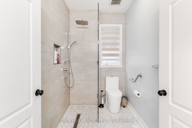 397 Burloak Dr, House other with 3 bedrooms, 3 bathrooms and 2 parking in Oakville ON | Image 26