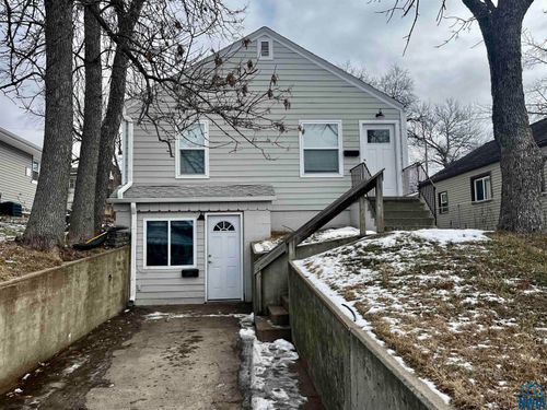 2206 S Lakeport St, Sioux City, IA, 51106-3012 | Card Image