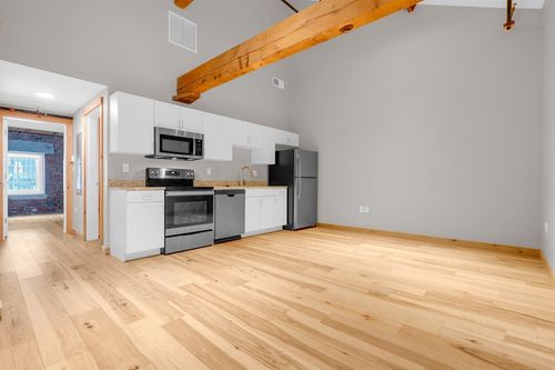 147-58 13th St, Boston, MA, 02129-2138 | Card Image