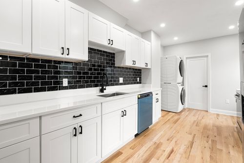2-17 Burns St, Lowell, MA, 01852-4026 | Card Image