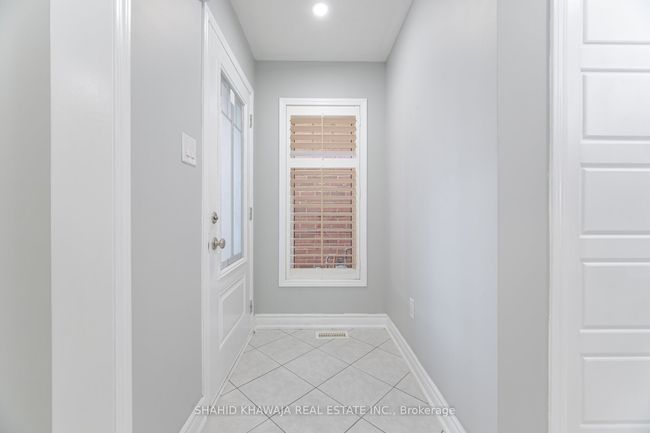 458 Pozbou Cres, House other with 6 bedrooms, 4 bathrooms and 2 parking in Milton ON | Image 5