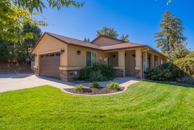 4351 Risstay Way, House other with 3 bedrooms, 2 bathrooms and null parking in Shasta Lake CA | Image 3