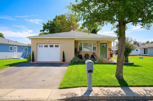4 Tavernier Street, Toms River, NJ, 08757 | Card Image