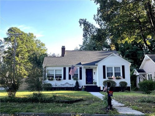 601 W Westwood Ave, High Point, NC, 27262-3807 | Card Image