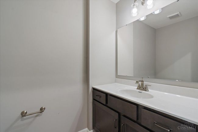 471 Valhalla Court, Condo with 2 bedrooms, 3 bathrooms and null parking in Turtle Creek Twp OH | Image 30
