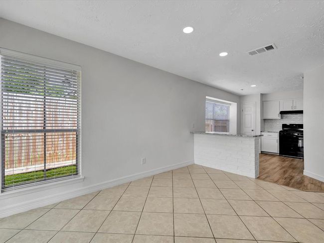 403 Elder Vista Dr, House other with 3 bedrooms, 2 bathrooms and 2 parking in Webster TX | Image 27