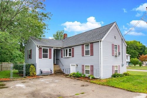30 Deering Sq, Rockland, MA, 02370-2106 | Card Image