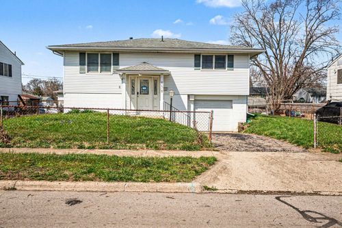 858 Higbee Dr S, Columbus, OH, 43207-4258 | Card Image