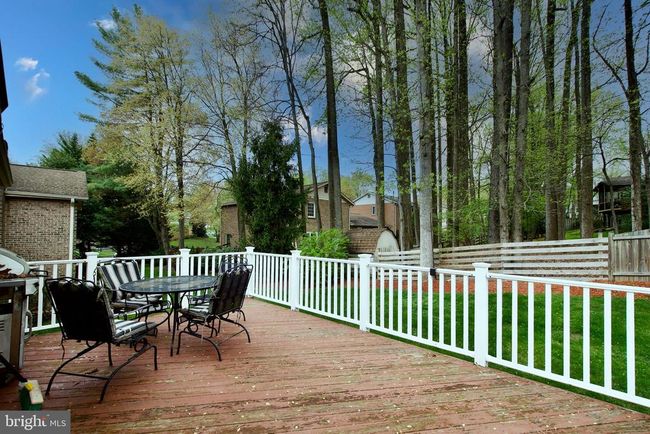 6690 Old Blacksmith Dr, House other with 5 bedrooms, 3 bathrooms and null parking in BURKE VA | Image 29