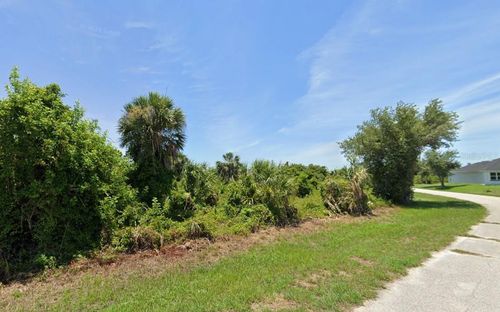 10038 Antrim St, Port Charlotte, FL, 33981 | Card Image