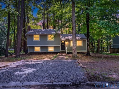 2703 Sutters Mill Ct, Midlothian, VA, 23112-4017 | Card Image
