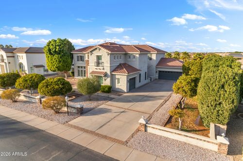 3296 E Vallejo Ct, Gilbert, AZ, 85298-8949 | Card Image