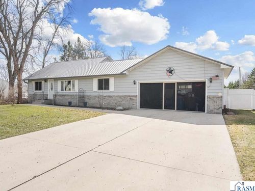 1429 Rice Lake St, Owatonna, MN, 55060-3139 | Card Image