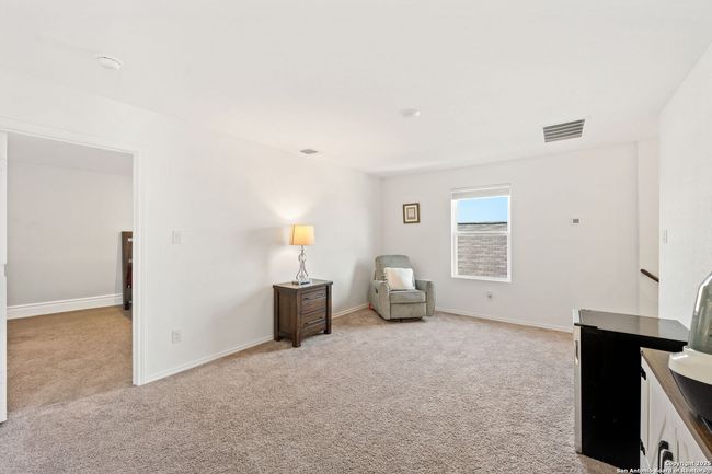 10707 Sweepback Trail, House other with 4 bedrooms, 3 bathrooms and null parking in Converse TX | Image 7