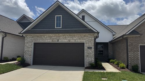 532 W Foxrun, Springfield, TN, 37172 | Card Image