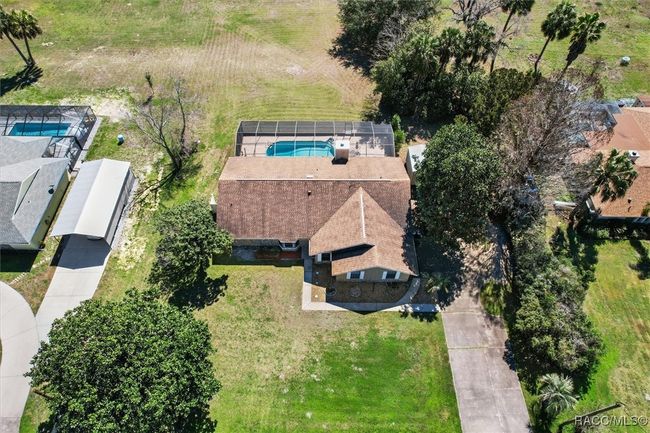 7618 W Golf Club St, House other with 3 bedrooms, 2 bathrooms and 2 parking in Crystal River FL | Image 39