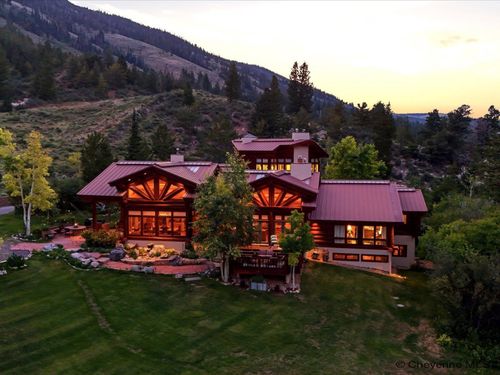 77 Cross Creek Rd, Centennial, WY, 82055 | Card Image
