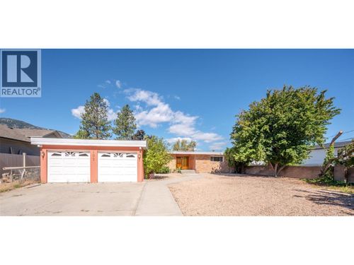 102 Derenzy Pl, Penticton, BC, V2A8W7 | Card Image