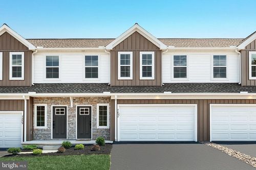 7857 Briarwood Dr, HARRISBURG, PA, 17112-9637 | Card Image