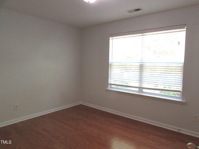 12_photo-358-red-elm-drive | Image 12