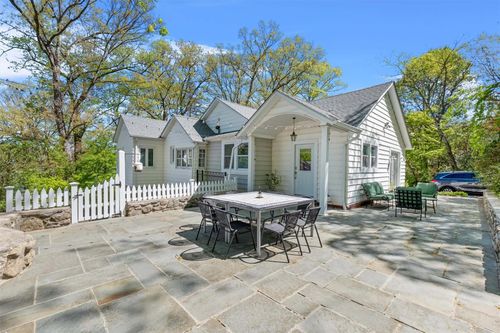 162 Lake Dr, Lake Peekskill, NY, 10537-1312 | Card Image