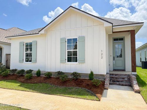 122 Oak Village Dr, Scott, LA, 70583 | Card Image