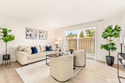 apt-45-502 141st Ave Se, Bellevue, WA, 98007-6610 | Card Image