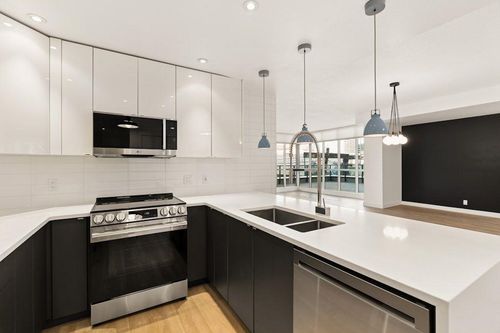 203-788 12 Ave Sw, Calgary, AB, T2R0H1 | Card Image