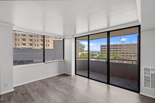 apt-504-3525 Sage Rd, Houston, TX, 77056-7021 | Card Image