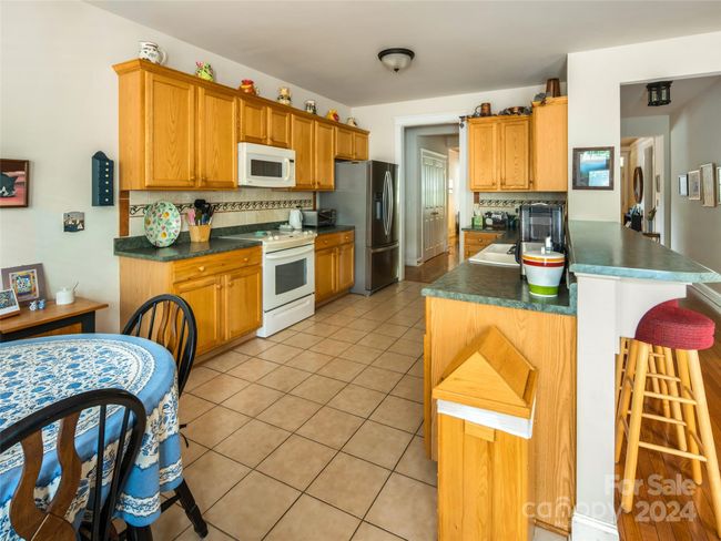 130 Harrop Dun Ct, House other with 3 bedrooms, 3 bathrooms and null parking in Biltmore Lake NC | Image 14