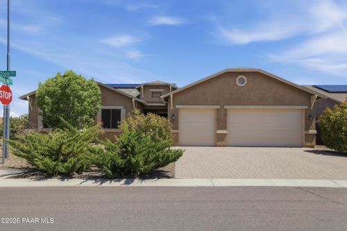 6372 E Clifton Ter, Prescott Valley, AZ, 86314-9382 | Card Image