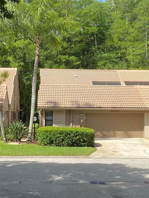 3134 Windmoor Dr N, PALM HARBOR, FL, 34685-1717 | Card Image