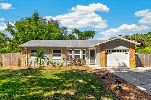 120 Orange Ave N, ST PETERSBURG, FL, 33710-8313 | Card Image