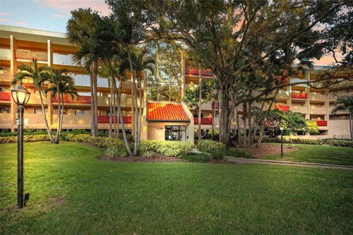 unit-105-3062 Eastland Blvd, CLEARWATER, FL, 33761-4144 | Card Image