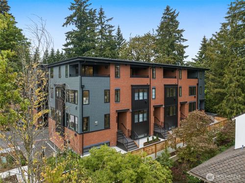 11223 Ne 13th Ln, Bellevue, WA, 98004-6989 | Card Image