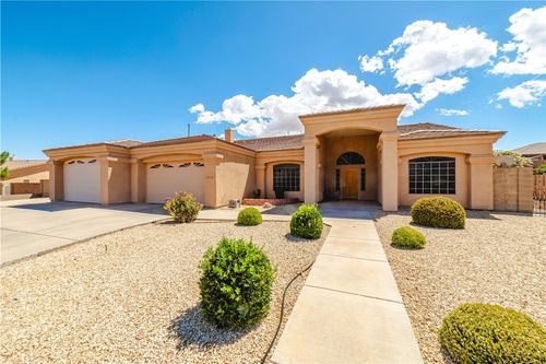 2276 Seminole Dr, Kingman, AZ, 86401-6599 | Card Image