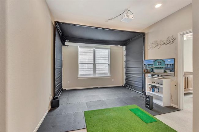 Game / Extra Space Area | Image 25