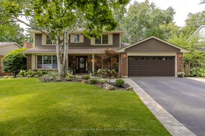 642 Cherrywood Dr, House other with 4 bedrooms, 3 bathrooms and 4 parking in Burlington ON | Image 1