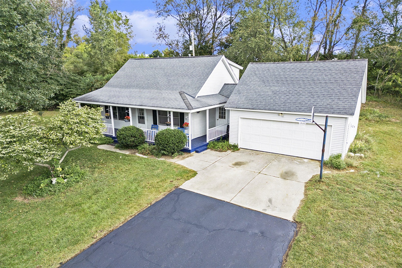28th St, Allegan, MI 49010