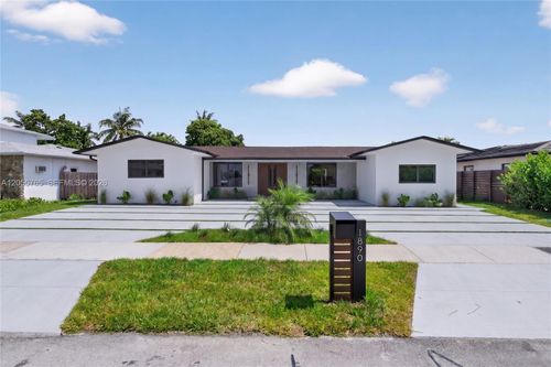 1890 Ne 211th Ter, Miami, FL, 33179-1527 | Card Image